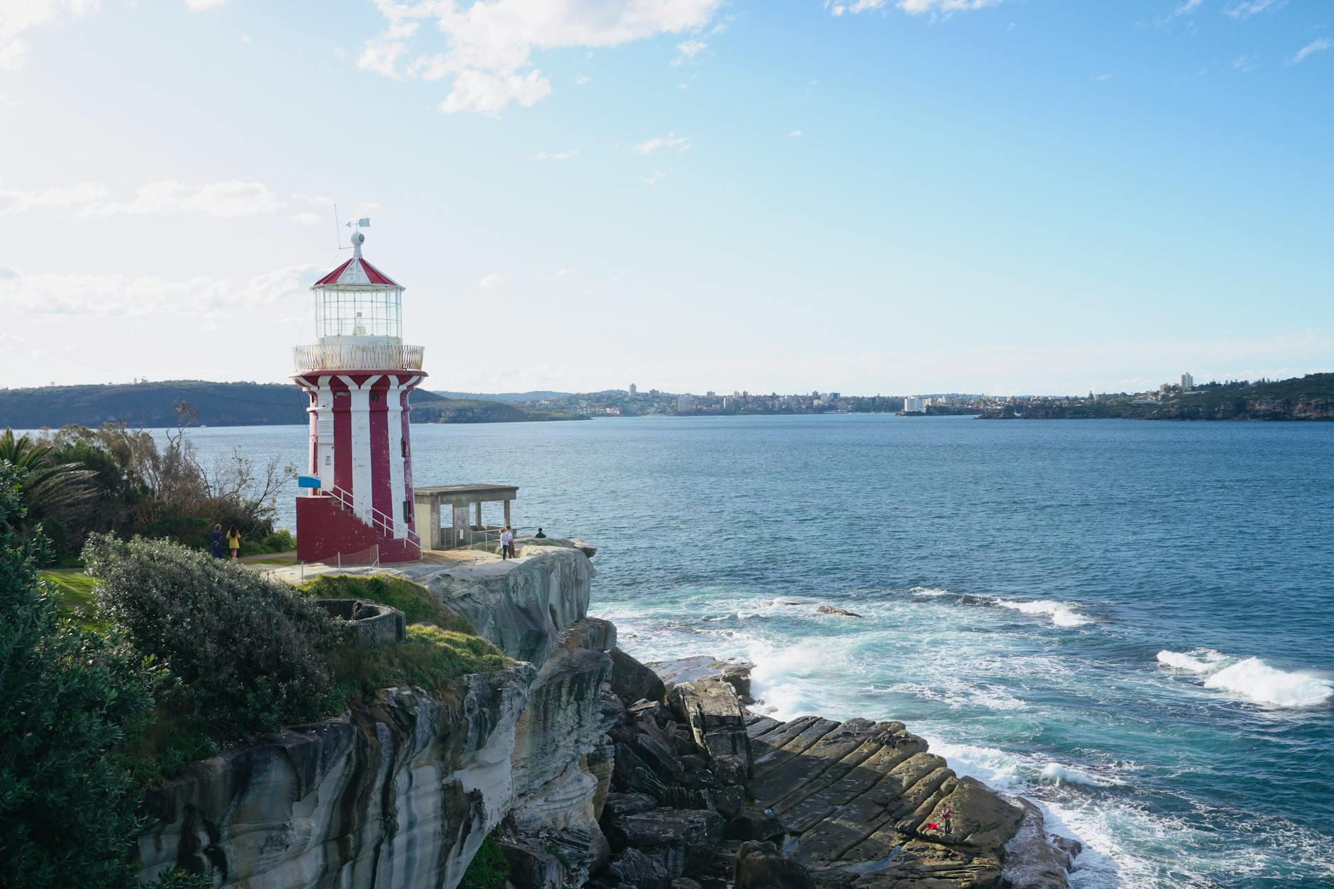 Day trips from Sydney - Beautiful Palm Beach peninsula with golden sand and turquoise waters on Sydney's Northern Beaches.