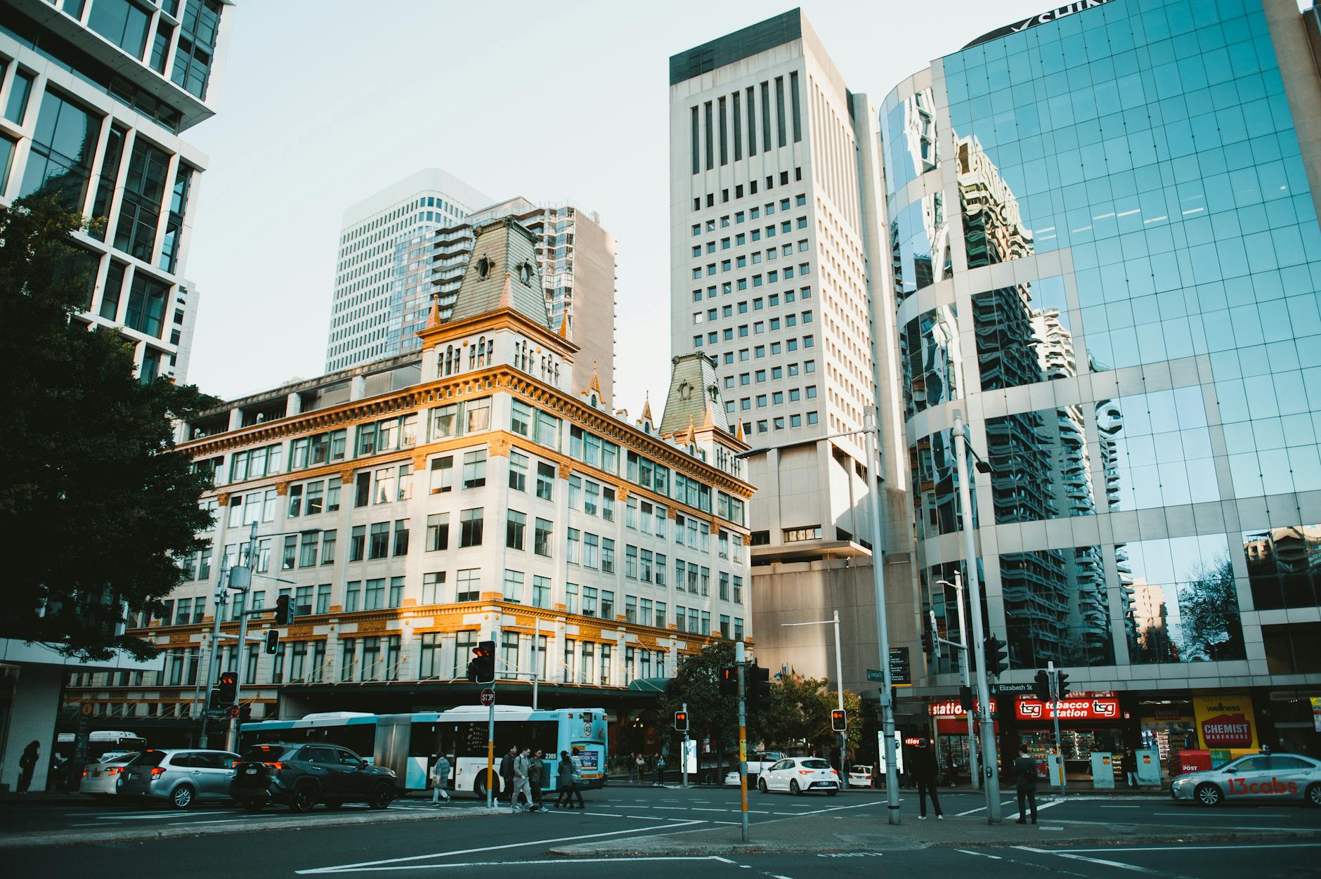 Where to stay in Sydney - Surry Hills trendy neighbourhood street scene