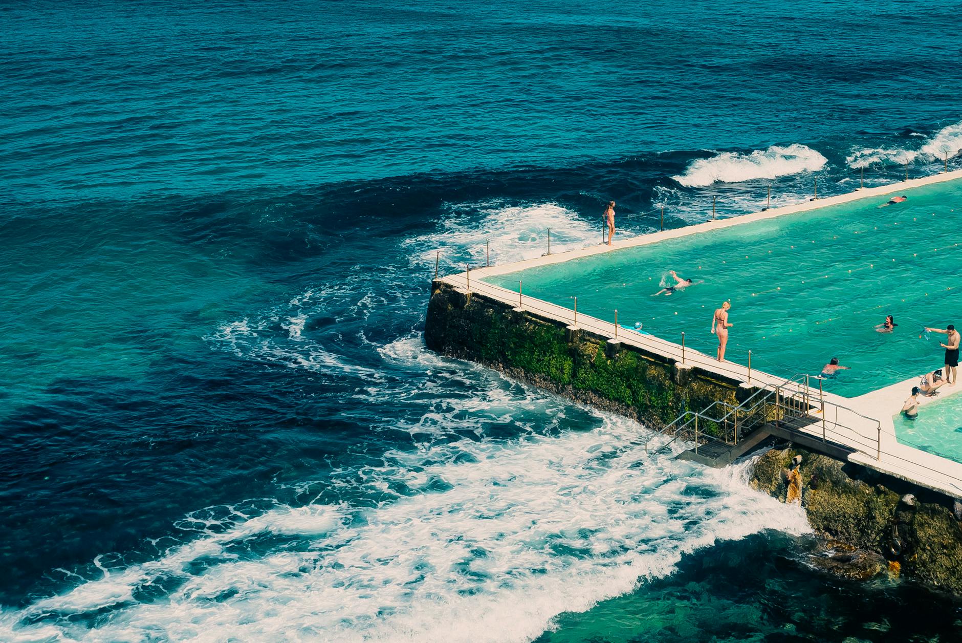 Sydney beaches - ocean swimming pool with waves crashing over the edge