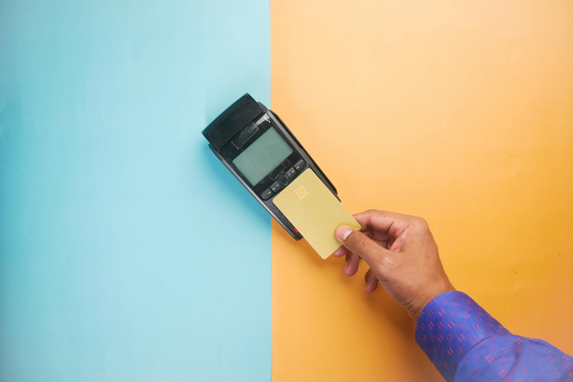 Sydney travel tips - Opal card tap on reader