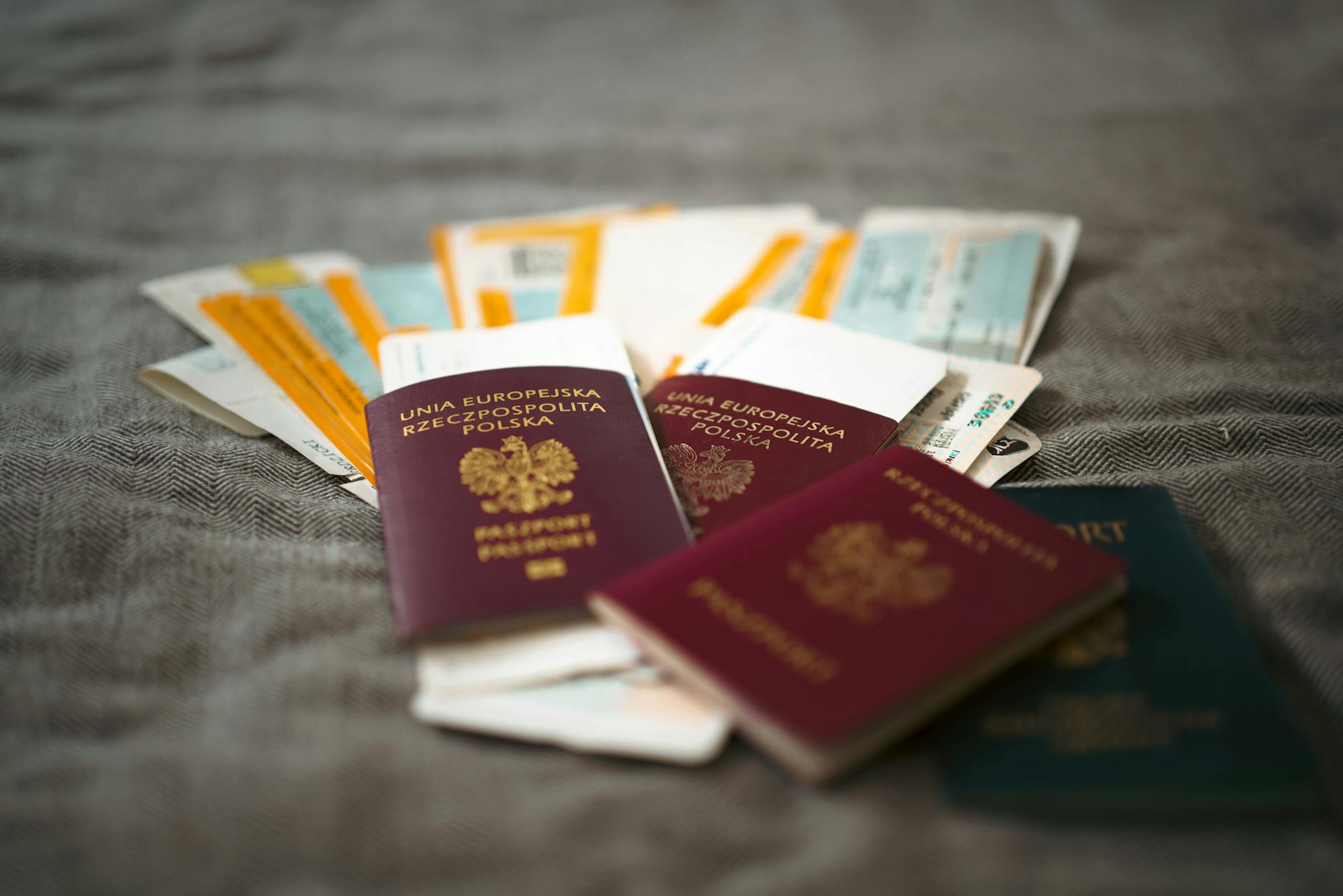 Travel insurance Australia - travel insurance documents and passport