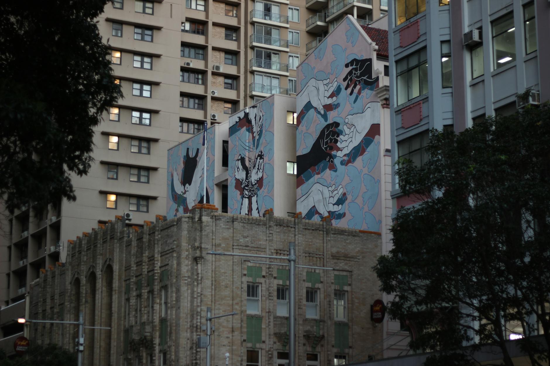 Free things to do in Sydney - street art mural