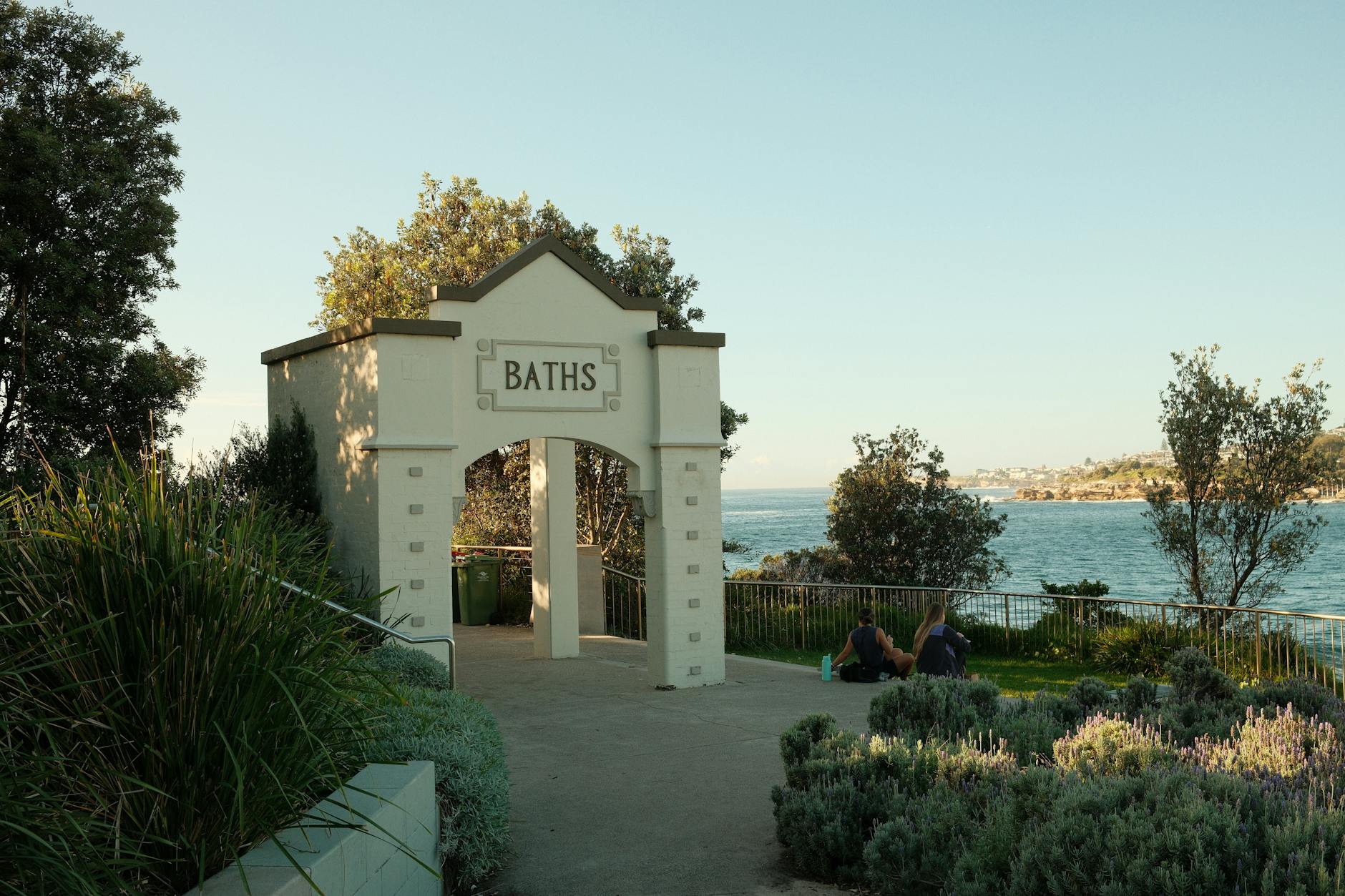 Sydney ocean pools - heritage ocean baths boardwalk